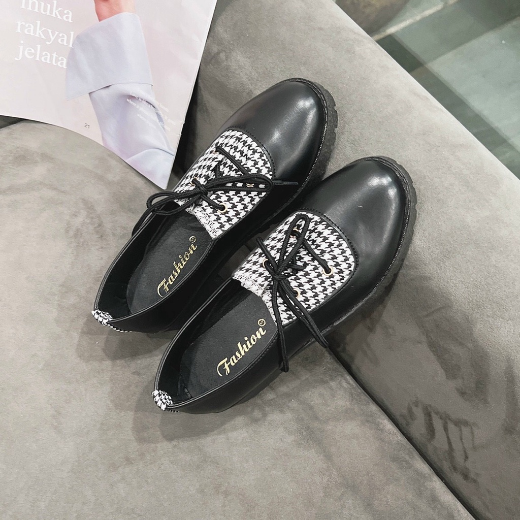 Giày đốc nữ mẫu mới buộc dây siêu hót