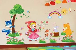 Decal dán tường Cô bé quàng khăn đỏ