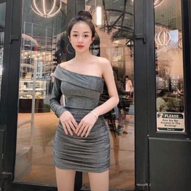 Váy thun nhũ lệch vai tay dài nhún hông