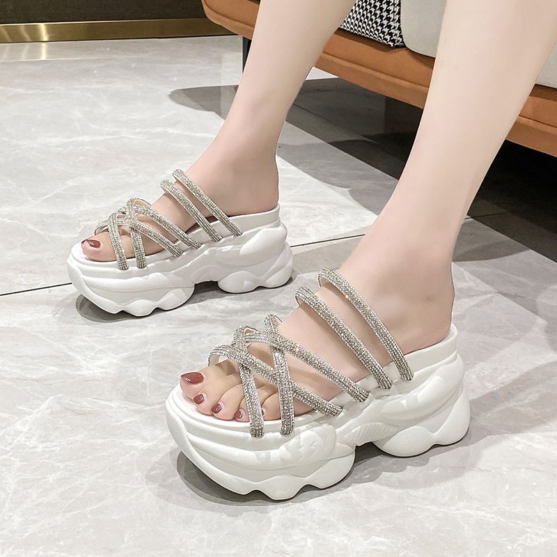 Dép Đế Xuồng Dày Dặn Đính Đá Thời Trang Dành Cho Nữ