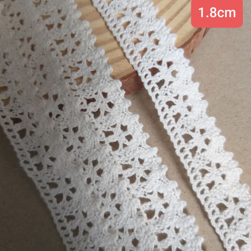 Ren chỉ cotton , màu trắng , size từ 1.3cm đến 4.5cm