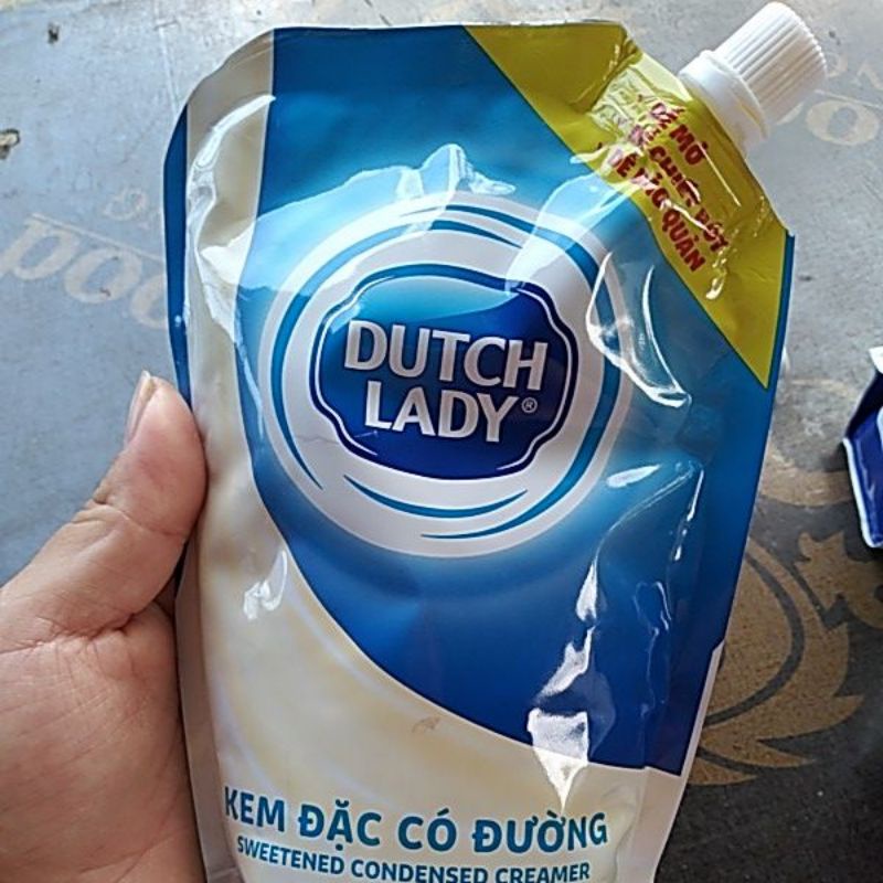 Sữa Đặc Có Đường DUTCH LADY Cô Gái Hà Lan Túi 560g Date 2/6/2022