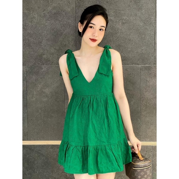 Váy mini hai dây buộc vai màu xanh lá hàng xuất dư
