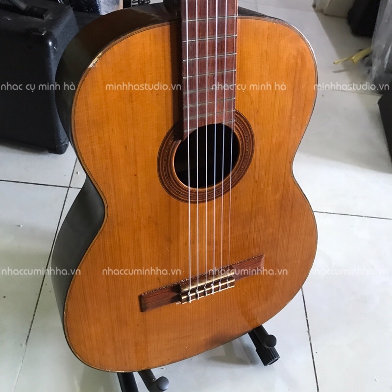 Guitar Classic LONg GUT GUITAR (Made In Japan) hàng Nhật đã qua sử dụng