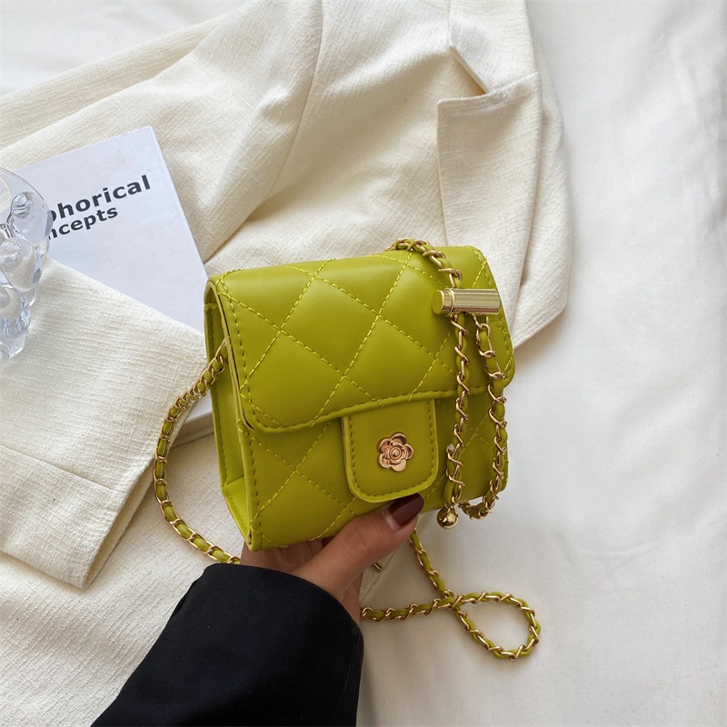 Túi đeo vai IELGY dáng hộp vuông họa tiết hình thoi phối dây xích thời trang cho nữ