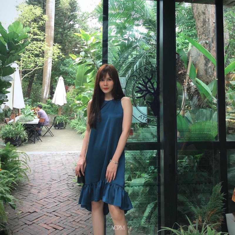 Fis dress / Váy lụa dáng suông