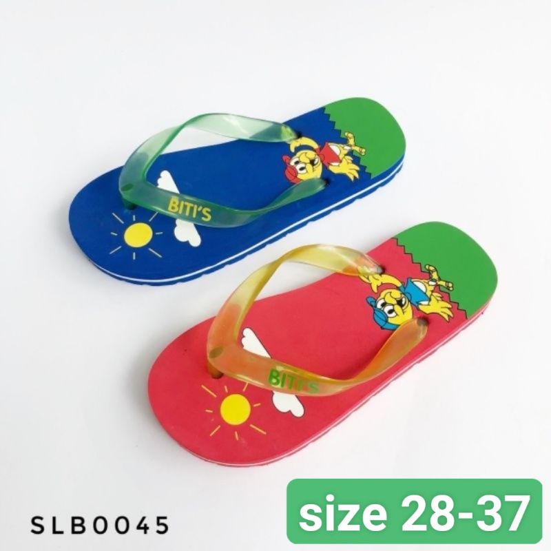 Dép xỏ ngón cho bé yêu
