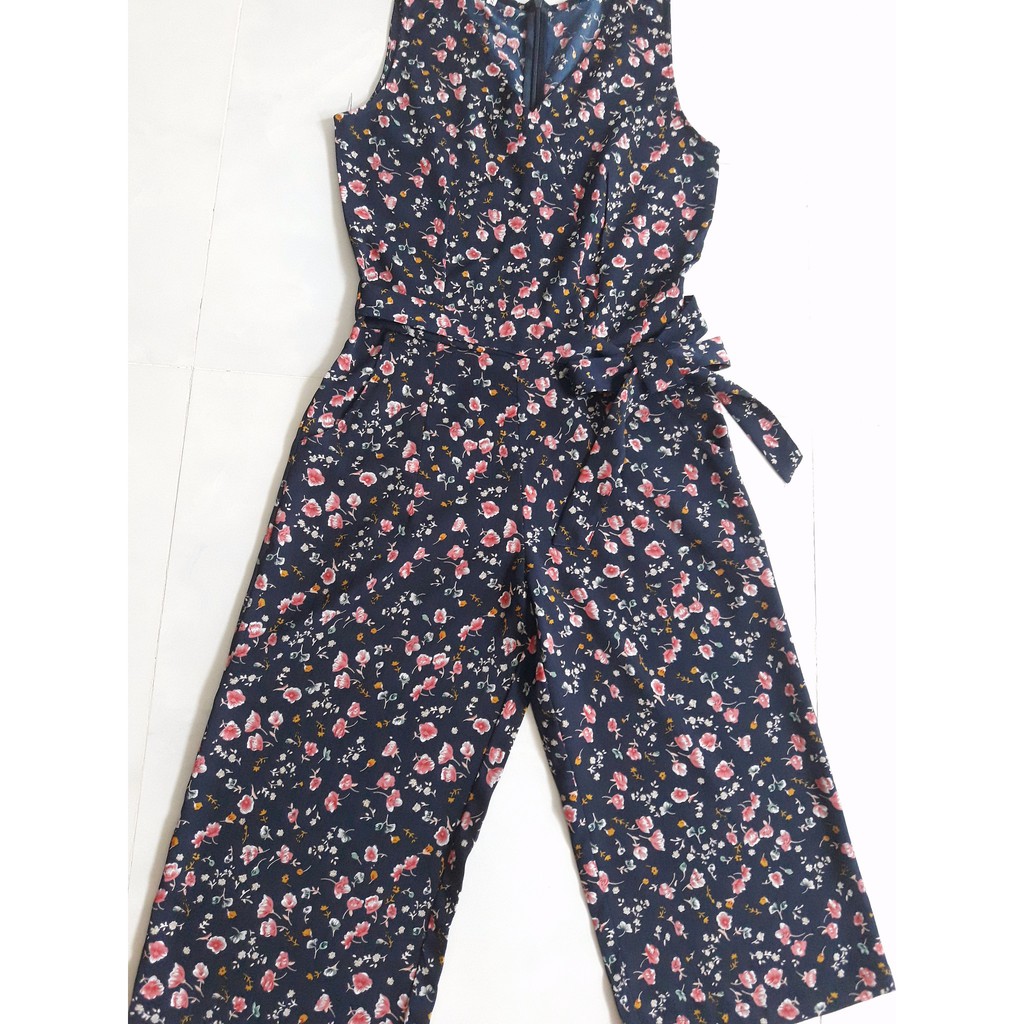 Jumpsuit hoa ống rộng