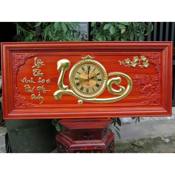 Tranh đồng hồ gỗ Hương đỏ nguyên tấm chữ Lộc dán vàng lá ( 48 x 108 x 3cm ) trang trí cho ngôi nhà bạn