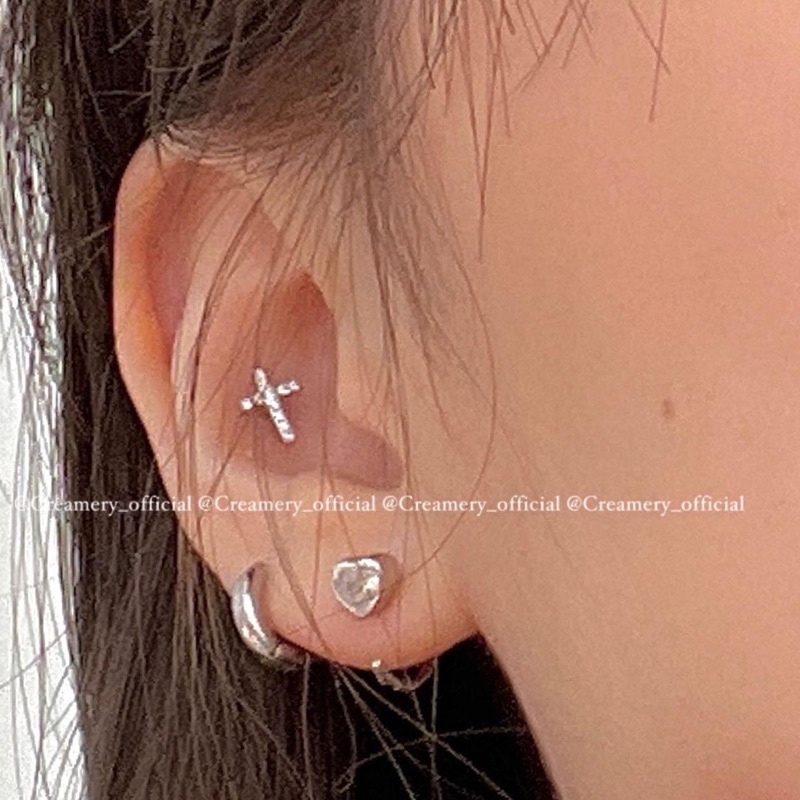 Bông tai tim móc đá nhỏ