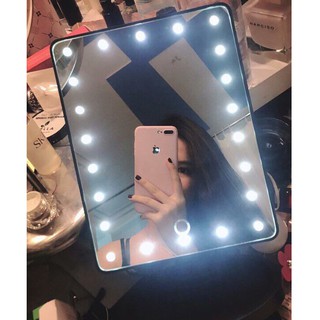gương soi mặt có đèn led