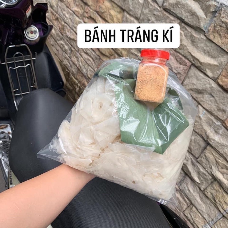Bánh tráng phơi sương 1kg kèm muối nhuyễn .