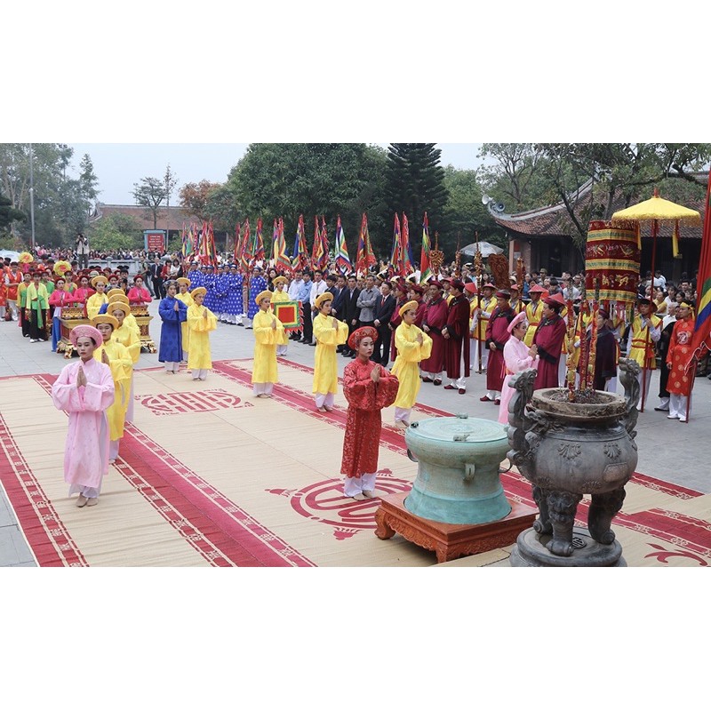 Khăn xếp áo dài, dâng hương,hầu đồng tế lễ đủ màu đủ cỡ hàng phun nhũ đẹp