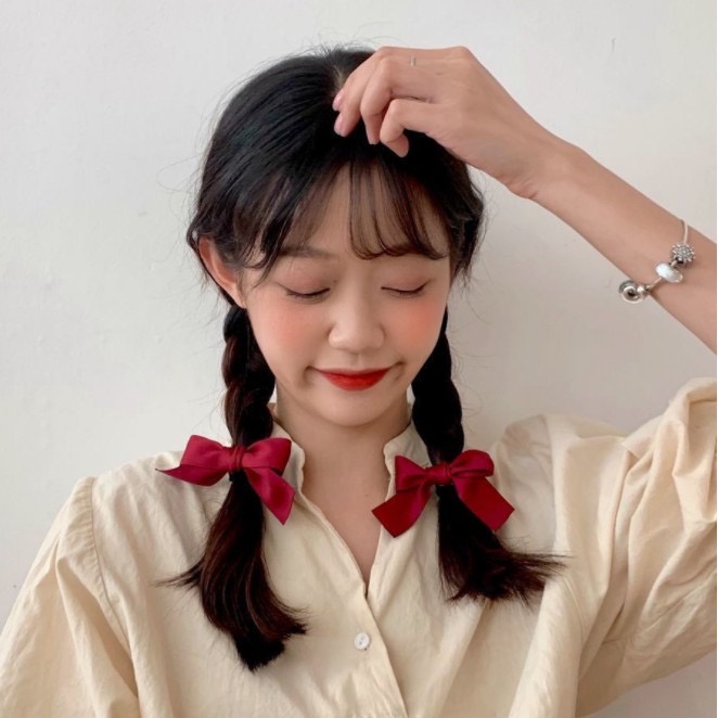 Cột tóc nơ nhỏ phong cách Loli đơn giản