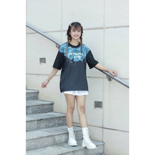 Áo thun in hoa hồng xanh, áo phông tay lỡ, áo form rộng unisex | BigBuy360 - bigbuy360.vn