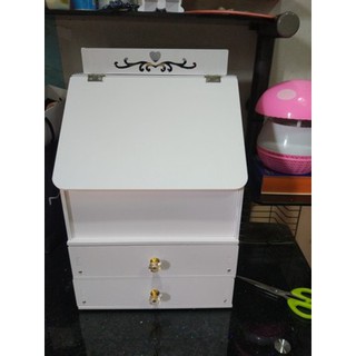 TỦ KỆ ĐỰNG MỸ PHẨM 22