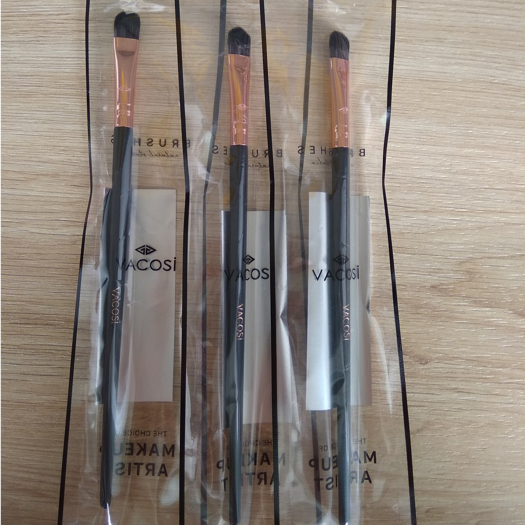 Cọ phủ &amp; tán mắt Vacosi Makeup Brush E02 - E03 - E15 - E16