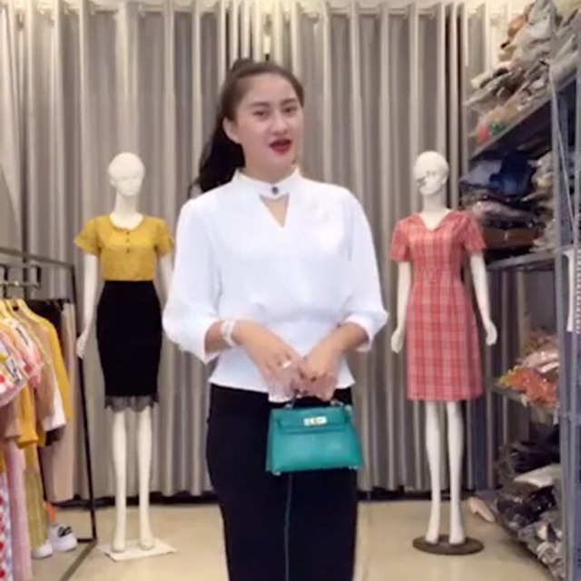 Áo hàng xuất(ca chua thuy)