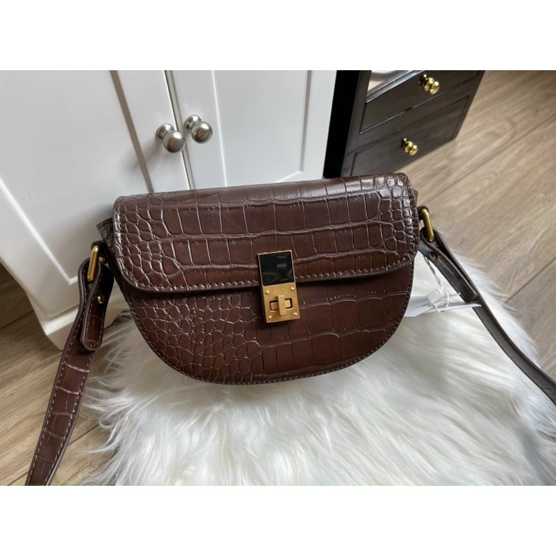 Màu nâu cà phê đẹp đỉnh luôn ạ ❤️ ❤️ TÚI U.RBAN REVIV.O