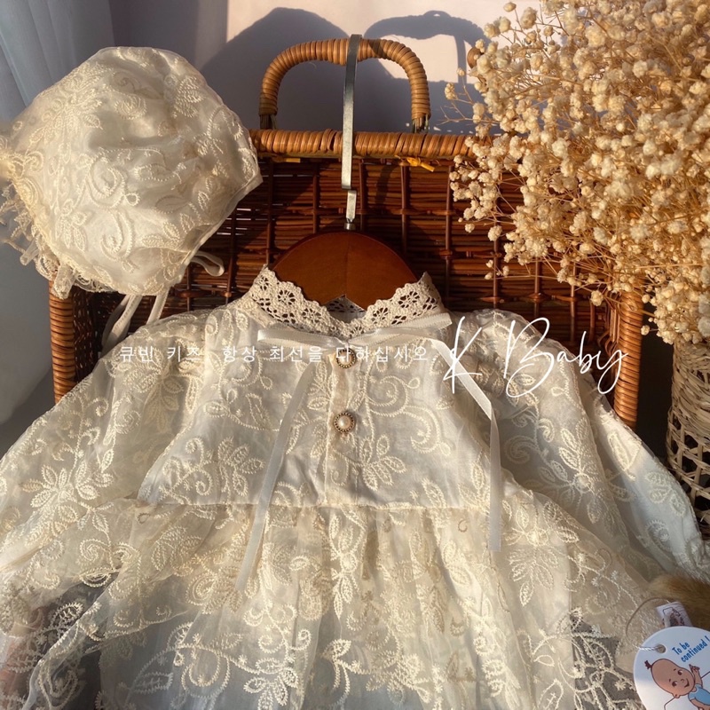 Váy chip tiểu thư tay dài ren hoa nơ cổ đính nút châu