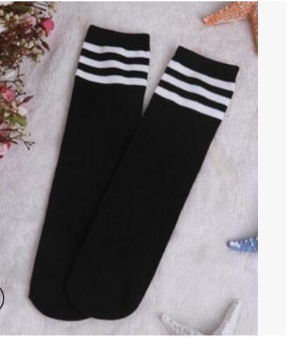 Bộ Áo Liền Quần Cotton In Hoạt Hình One Piece Dễ Thương Cho Bé Trai + Gái