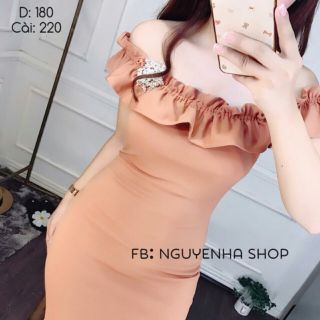 Đầm body trễ vai