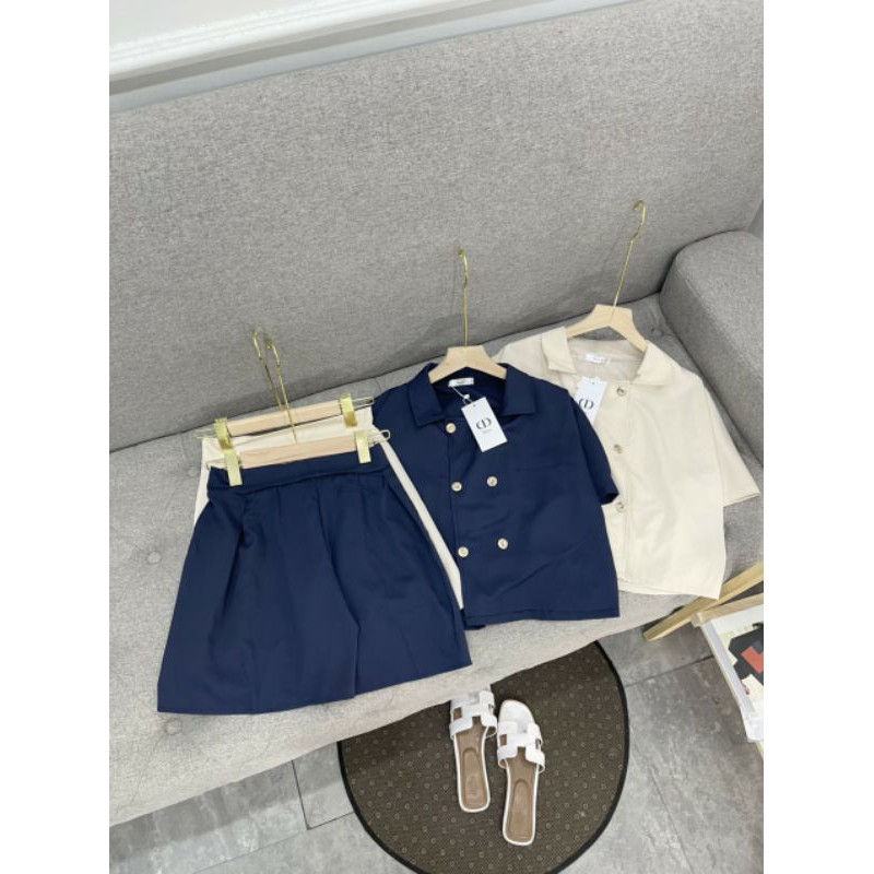 Sét bộ cổ vest tay bồng xinh xắn | BigBuy360 - bigbuy360.vn