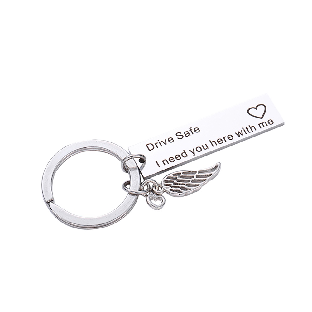 Móc Khóa Kim Loại Hình Đôi Cánh Khắc Chữ Độc Đáo