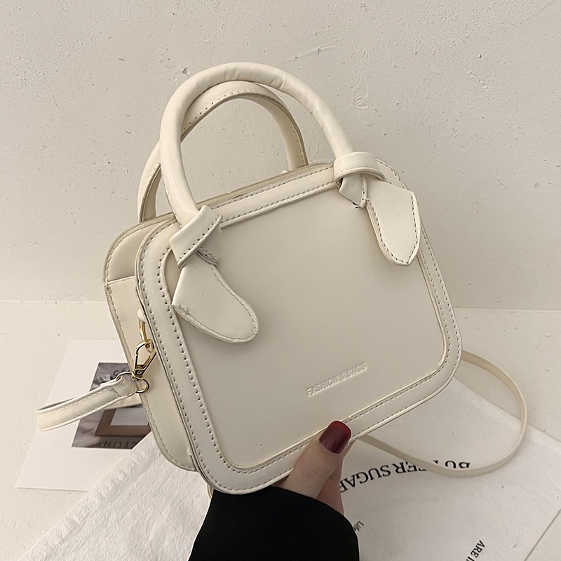 Túi Đeo Chéo Hình Vuông Nhỏ Thời Trang Năm Mới Cho Nữ