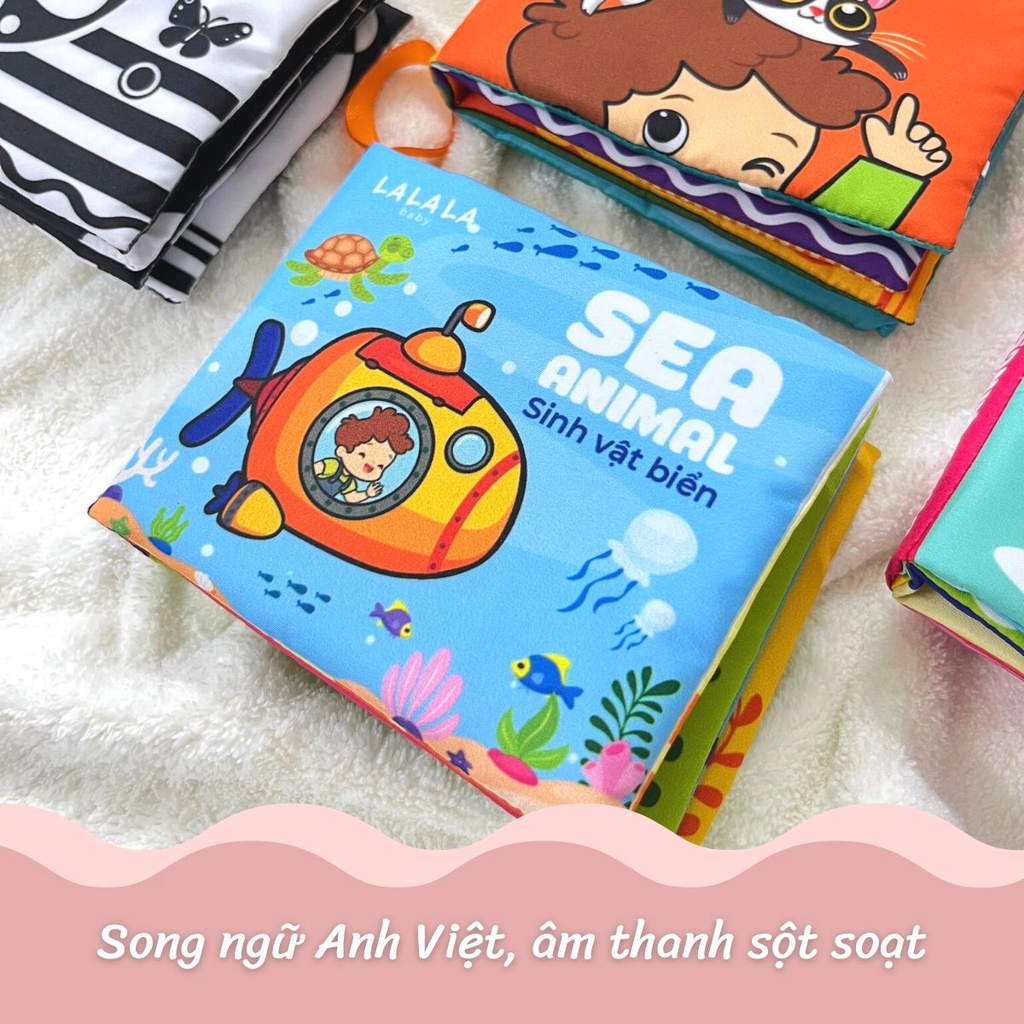 Sách vải cho bé sơ sinh 0 đến 12 tháng Lalala baby, an toàn tuyệt đối, kích thước 12x11cm, 8 mặt sột soạt. MẪU MỚI