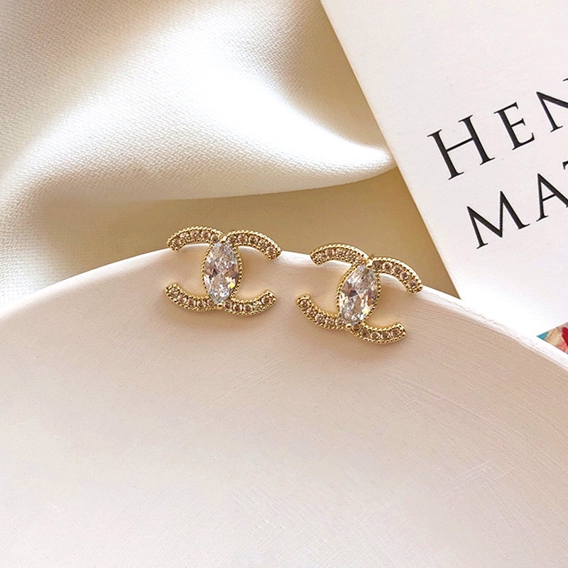 Khuyên tai nữ đính đá pha lê cao cấp Bông tai Titan không gỉ mẫu mới 2022 thiết kế đơn giản thời trang thanh lịch