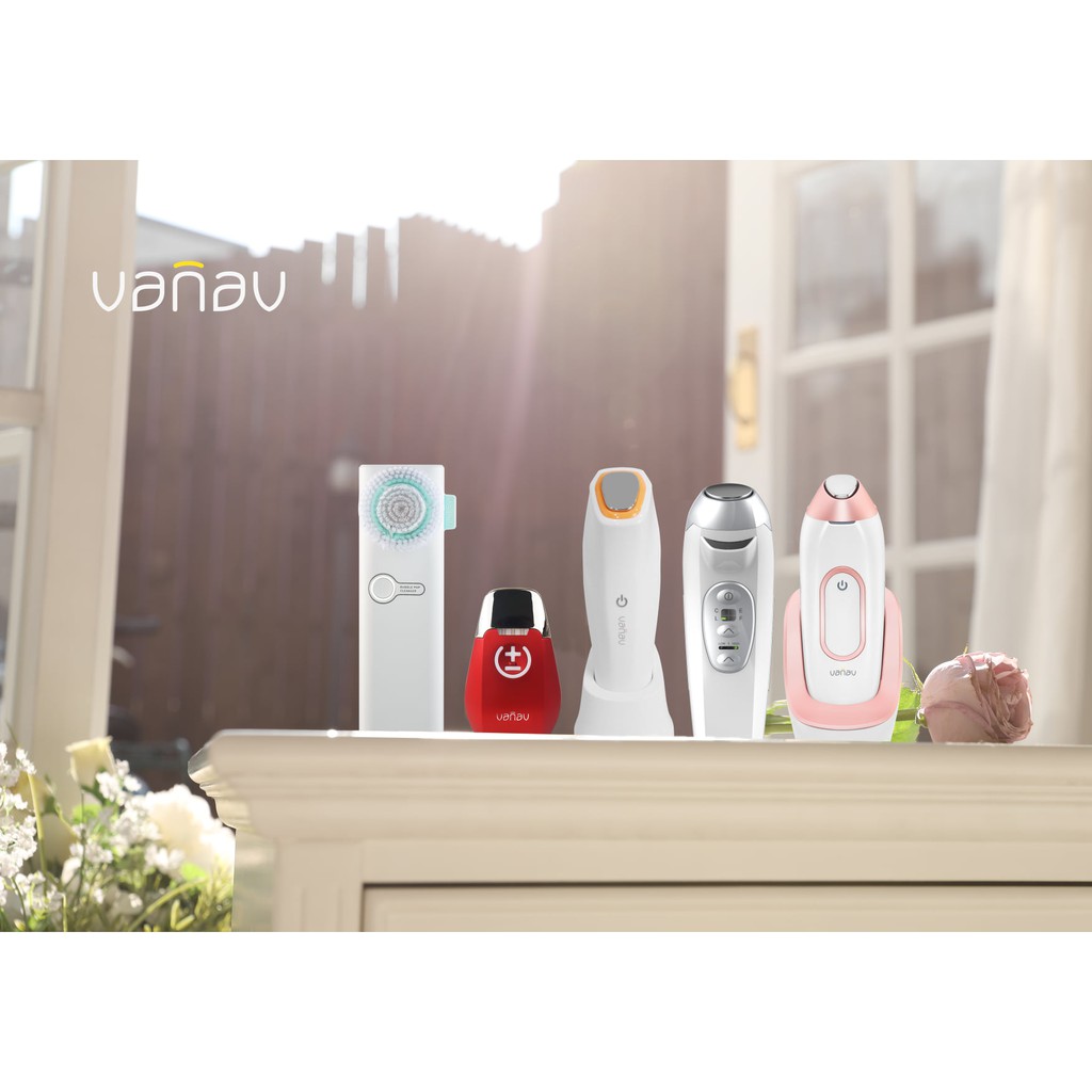 [Hàng mới về] Máy massage mặt kết hợp nóng lạnh Vanav Hot & Cool Skin Fit - Nhập từ Hàn Quốc
