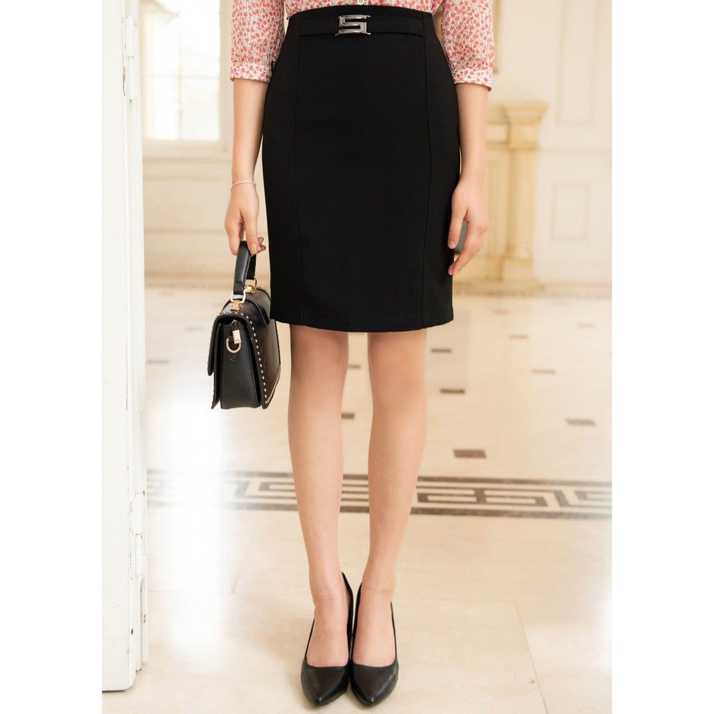 [Mã FASHIONMALLT4 giảm 15% đơn 150k] Chân váy dáng ôm cạp chữ S -LOZA LC4082 | BigBuy360 - bigbuy360.vn