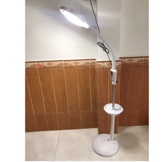 Đèn spa siêu sáng ,có thể chỉnh mọi hương, lên xuống , cao thấp , có đĩa để đồ ,nhận sỉ toàn quốc ......................
