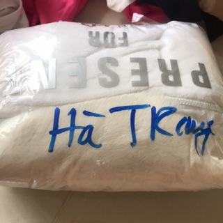 Trả khách đồ em bé