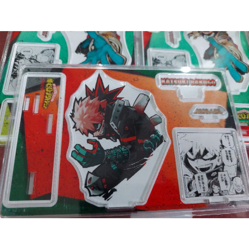 Huy hiệu + standee sinh nhật BnHA