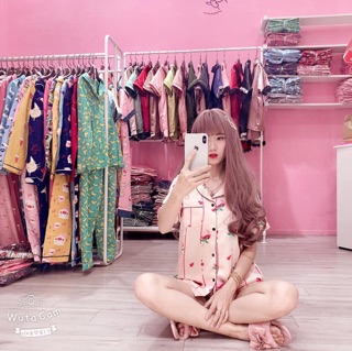 Lụa satin Cộc đùi