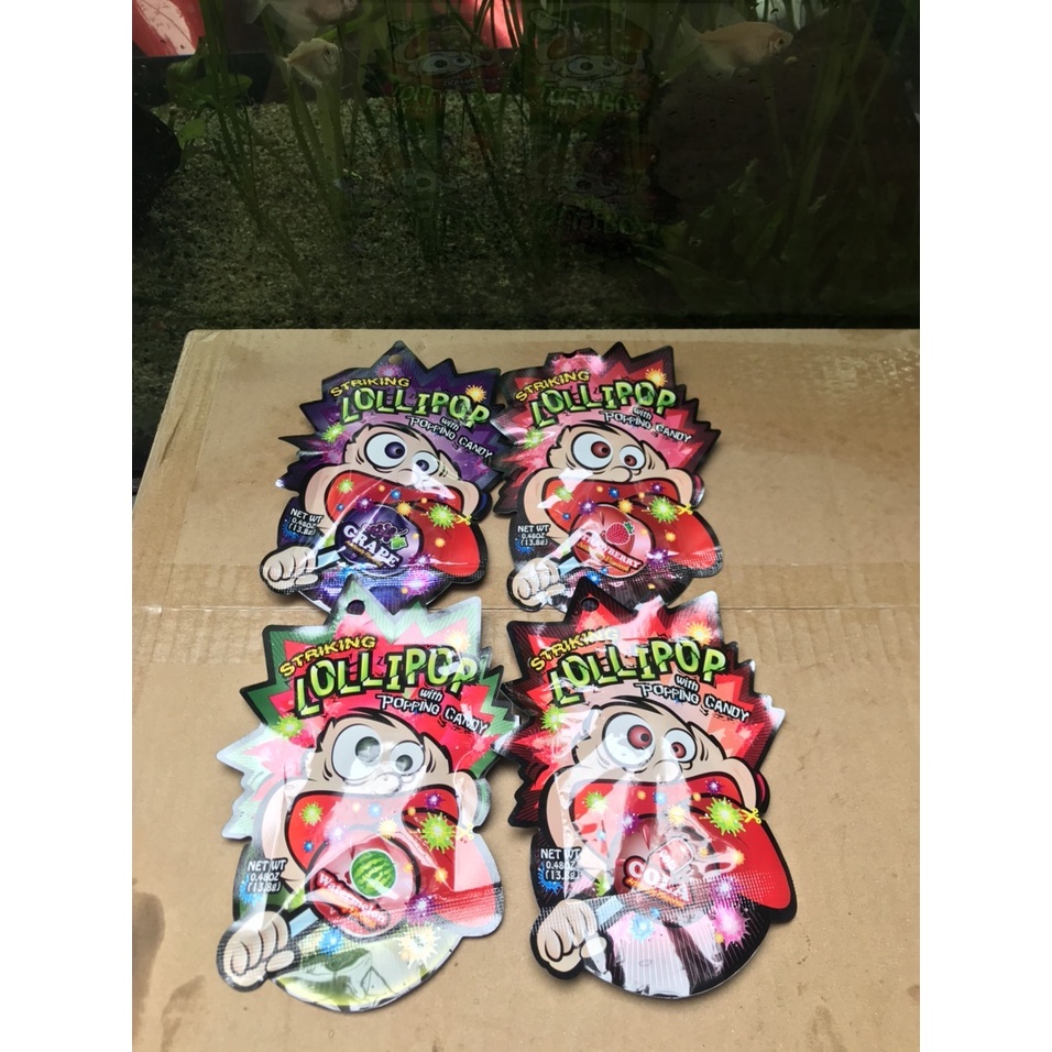 Kẹo Nổ Striking Lollipop Hong Kong Popping Candy Vị Dâu (Gói 13.8g-nhỏ)