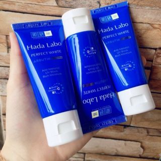 Sữa rửa mặt Hada Labo Dưỡng ẩm Trắng mịn