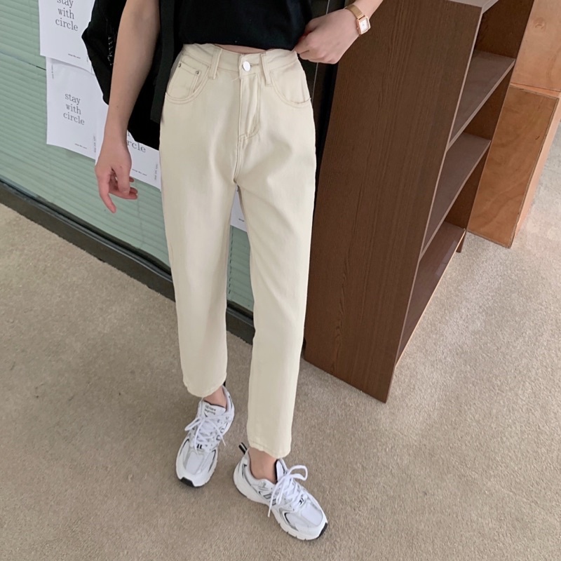 Quần Jeans Trắng ống đứng trẻ trung, chất siêu đẹp hàng Quảng Châu - Nàng Closet