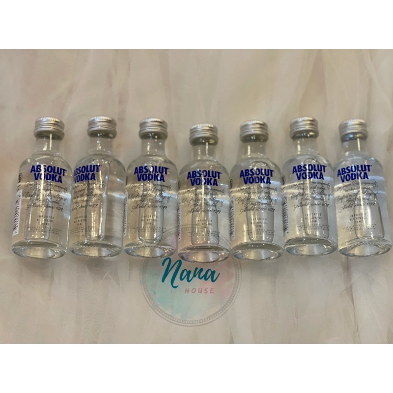 Chai rượu mini trang trí bánh kem, trưng bày bàn thờ, pha chế đủ loại chính hãng