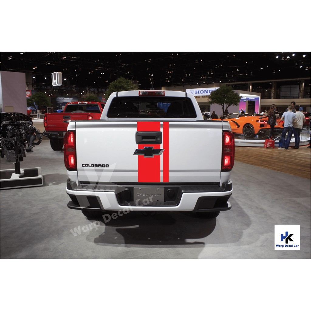 Tem xe Colorado phong cách thể thao- decal Colorado