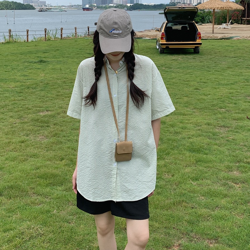 Áo sơ mi nữ tay ngắn kẻ sọc thời trang Hàn Quốc