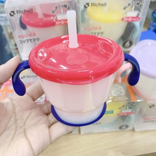 Cốc tập hút richell Nhật