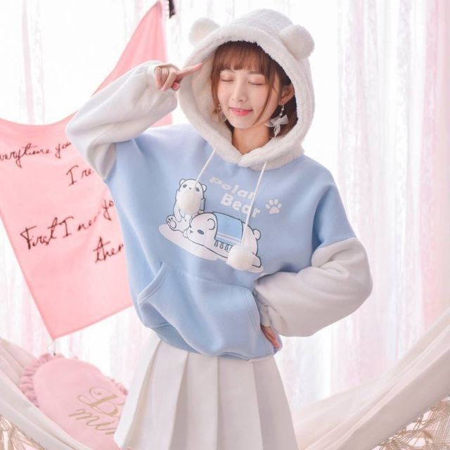 Hoodie tai gấu_ULZZ01 Huyenhamm