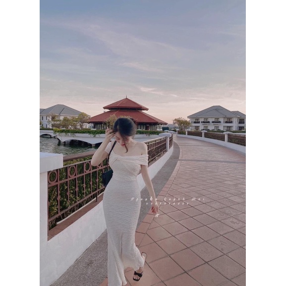 (Siêu Hót) Váy Trắng Trễ Vai Nhăn Xoắn Ngực ôm Body siêu tôn dáng (kèm ảnh thật ) | BigBuy360 - bigbuy360.vn