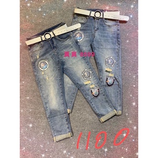 quần jeans momo thêu họa tiết kèm đai dáng dài dành cho nữ
