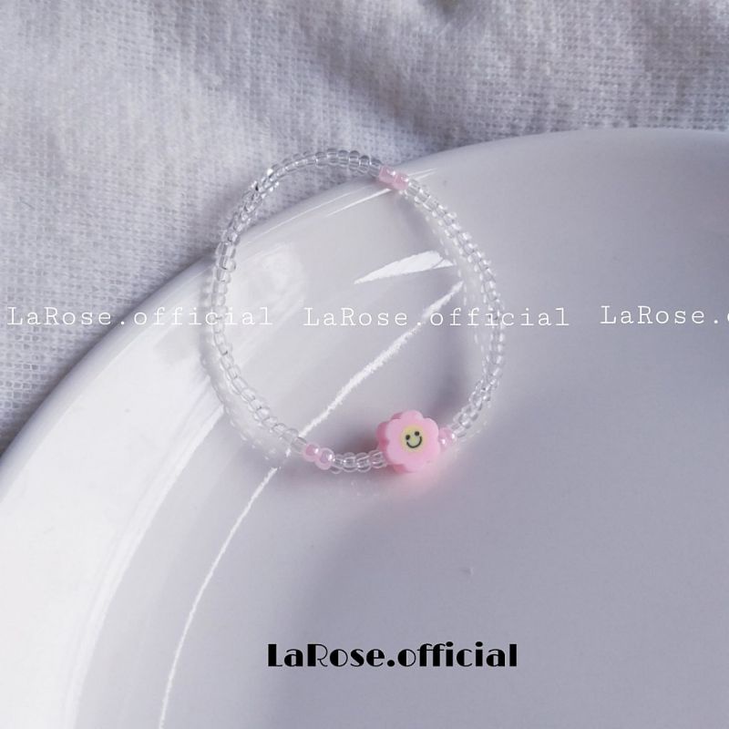 Vòng tay charm hoa sữa