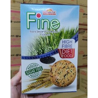 Bánh ăn kiêng yến mạch mè đen Fine 178g Nhập khẩu chính ngạch từ Malaysia
