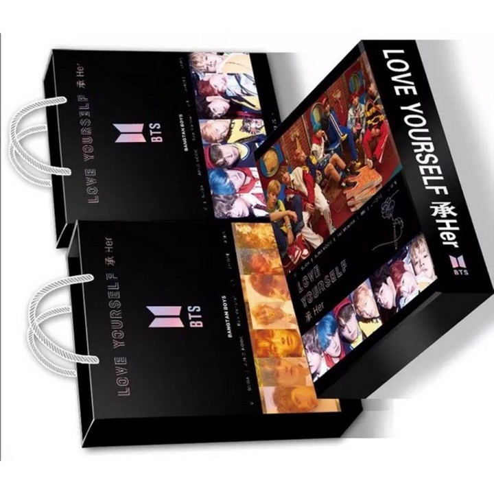 Túi quà BTS có poster postcard bookmark banner huy hiệu thiếp ảnh dán album ảnh